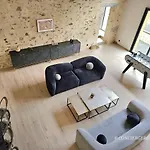 Feriehus La Tremblaie Grange Renovee Avec Vue Campagne - 10 Min Du Puy Dufou Chateaumur
