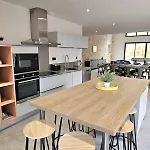 Feriehus La Tremblaie Grange Renovee Avec Vue Campagne - 10 Min Du Puy Dufou