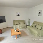 Feriehus La Tremblaie Grange Renovee Avec Vue Campagne - 10 Min Du Puy Dufou