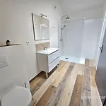 Feriehus La Tremblaie Grange Renovee Avec Vue Campagne - 10 Min Du Puy Dufou *