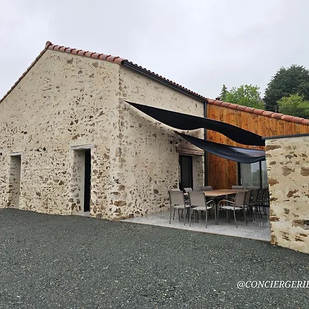 La Tremblaie Grange Renovee Avec Vue Campagne - 10 Min Du Puy Dufou Prázdninový dům *