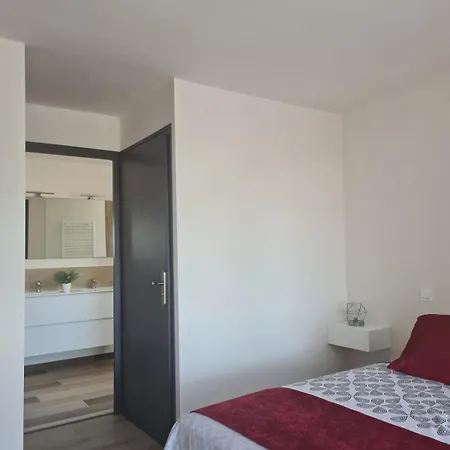 Prázdninový dům La Tremblaie Grange Renovee Avec Vue Campagne - 10 Min Du Puy Dufou *