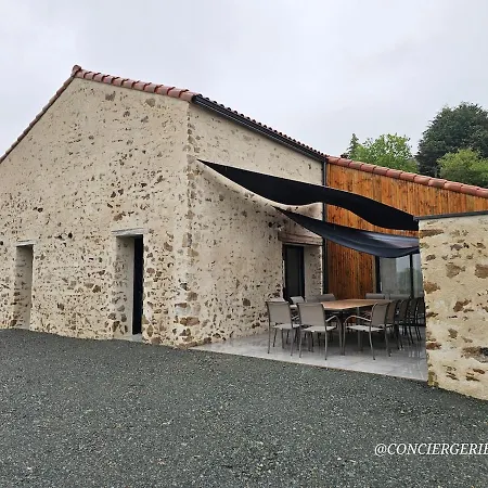 La Tremblaie Grange Renovee Avec Vue Campagne - 10 Min Du Puy Dufou Dom wakacyjny Chateaumur