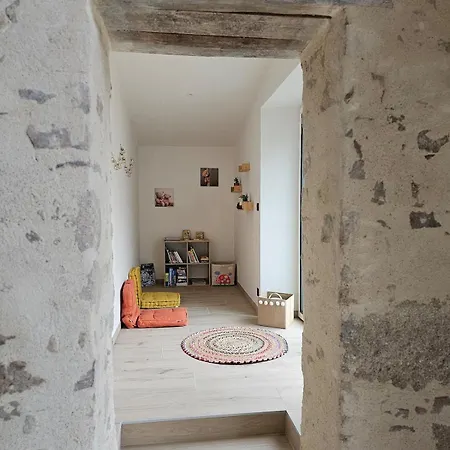 La Tremblaie Grange Renovee Avec Vue Campagne - 10 Min Du Puy Dufou Prázdninový dům