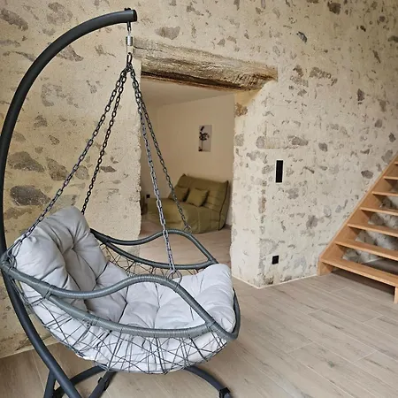Дом отдыха La Tremblaie Grange Renovee Avec Vue Campagne - 10 Min Du Puy Dufou