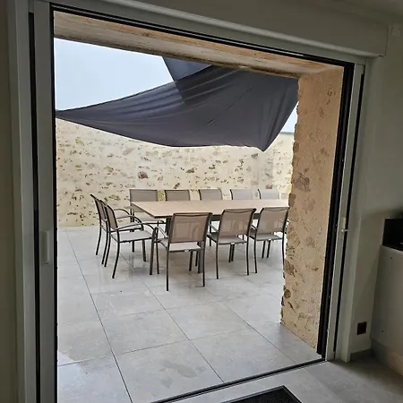 Dom wakacyjny La Tremblaie Grange Renovee Avec Vue Campagne - 10 Min Du Puy Dufou