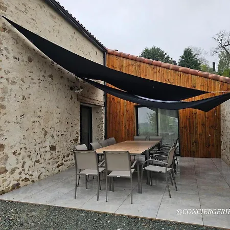 Prázdninový dům La Tremblaie Grange Renovee Avec Vue Campagne - 10 Min Du Puy Dufou *