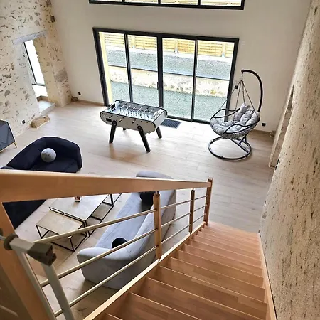 La Tremblaie Grange Renovee Avec Vue Campagne - 10 Min Du Puy Dufou *