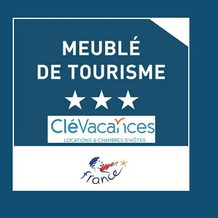 La Tremblaie Grange Renovee Avec Vue Campagne - 10 Min Du Puy Dufou *