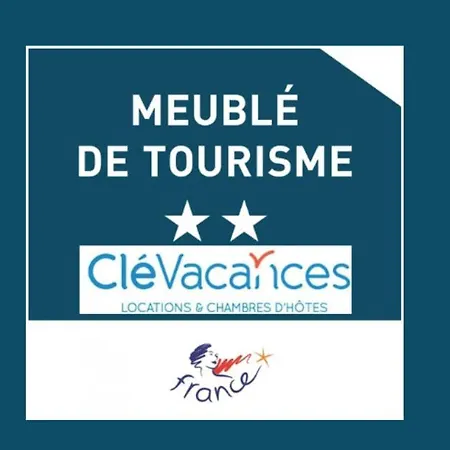 La Tremblaie Grange Renovee Avec Vue Campagne - 10 Min Du Puy Dufou *
