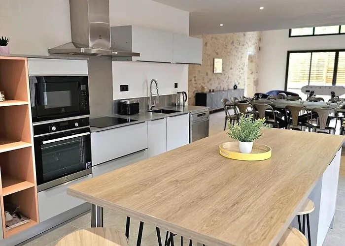 Feriehus La Tremblaie Grange Renovee Avec Vue Campagne - 10 Min Du Puy Dufou