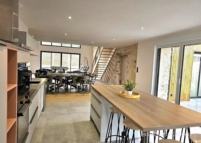 La Tremblaie Grange Renovee Avec Vue Campagne - 10 Min Du Puy Dufou