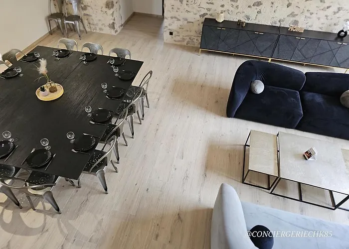 La Tremblaie Grange Renovee Avec Vue Campagne - 10 Min Du Puy Dufou Feriehus