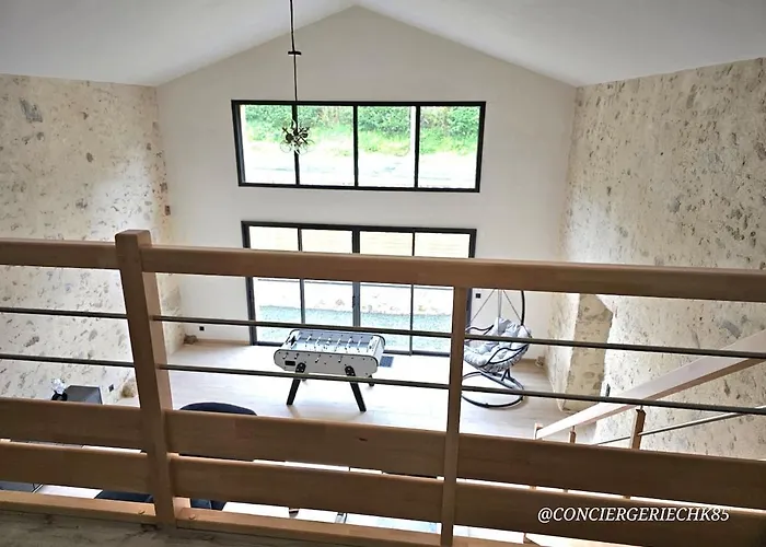 La Tremblaie Grange Renovee Avec Vue Campagne - 10 Min Du Puy Dufou