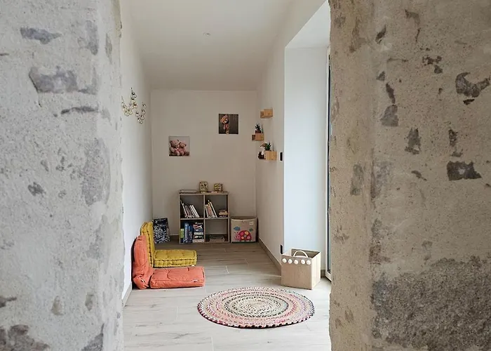 La Tremblaie Grange Renovee Avec Vue Campagne - 10 Min Du Puy Dufou Feriehus